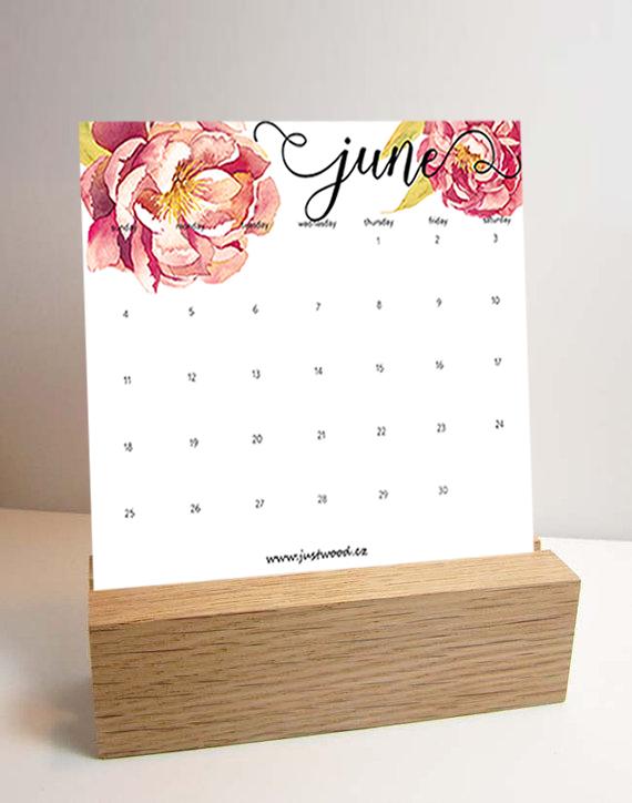 kalendar just wood