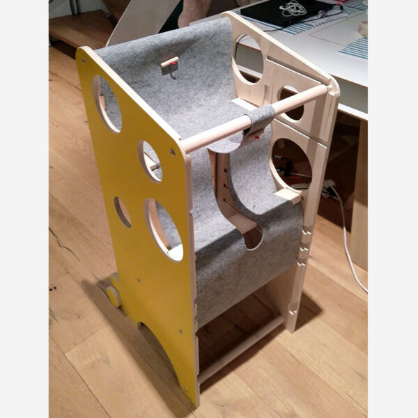 filcová ochrana do učící věže a jídelní stoličky