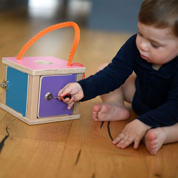 montessori box se zámky